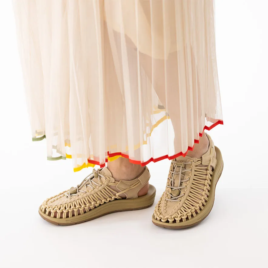 Women's UNEEK Sneaker - Image 8