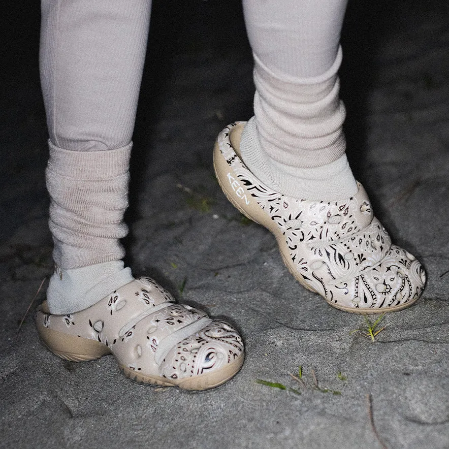 Women's Yogui Arts Clog x Hide and Seek - Image 8