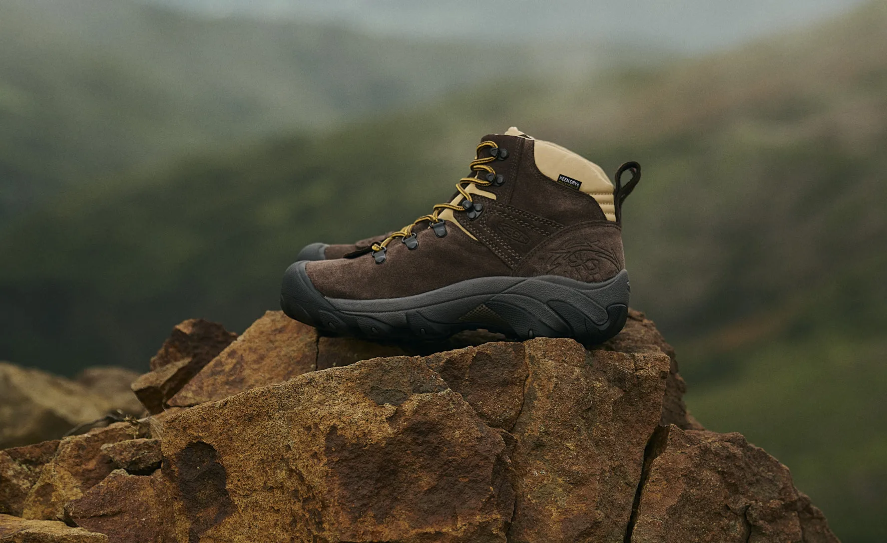 Men's Pyrenees Waterproof Hiking Boot x Mountain Research - Image 7